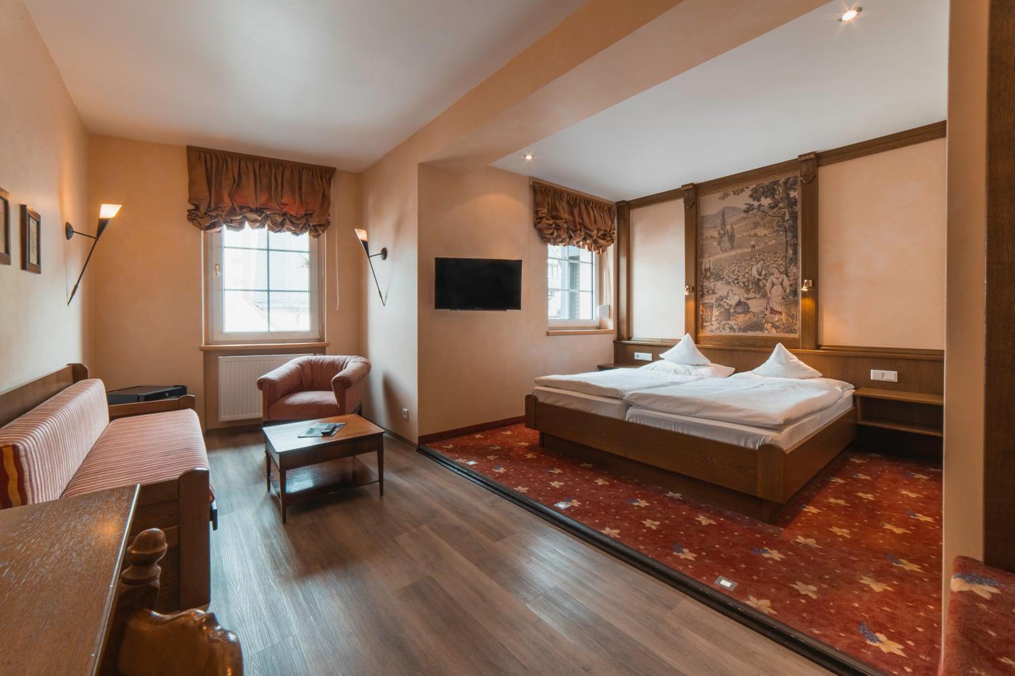 Akzent Hotel Berg'S Alte Bauernschaenke- Wellness Und Wein Rüdesheim am Rhein Exteriör bild