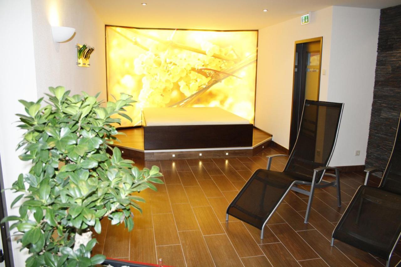 Akzent Hotel Berg'S Alte Bauernschaenke- Wellness Und Wein Rüdesheim am Rhein Exteriör bild